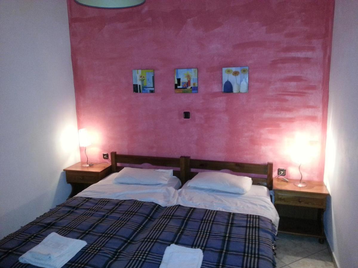 Apartament Simple And Special Ermupoli Zewnętrze zdjęcie