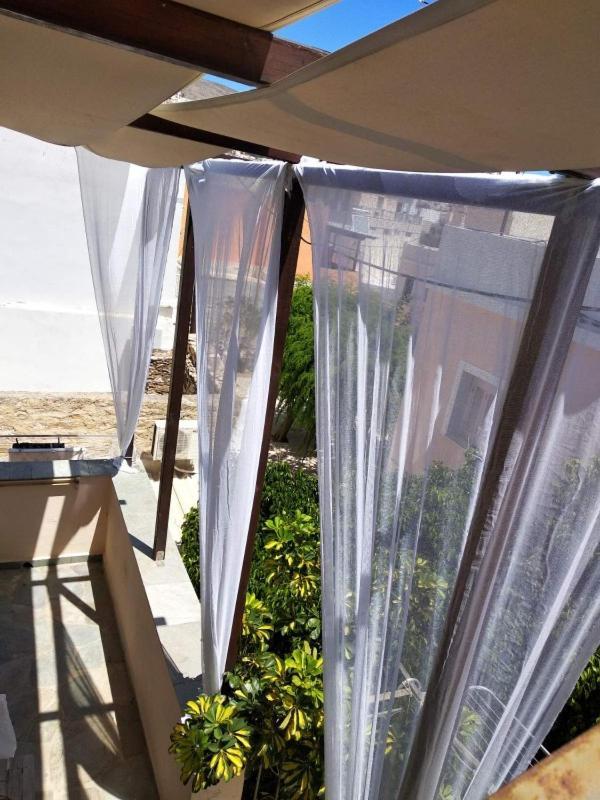 Apartament Simple And Special Ermupoli Zewnętrze zdjęcie